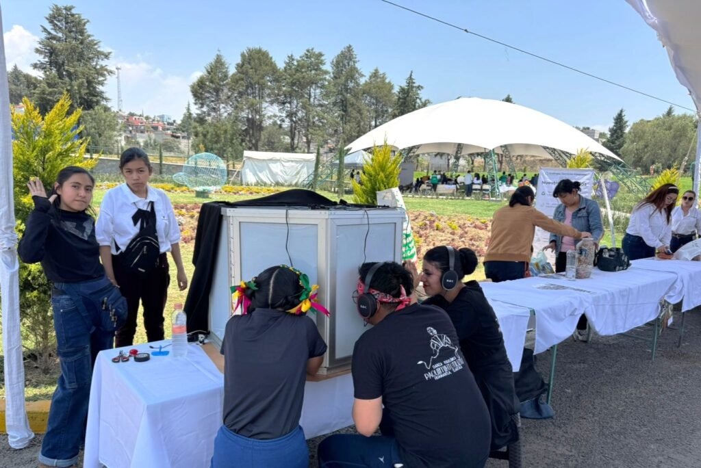 20 Inicia presentaciones Compañía de Teatro-Intervención 𝐄𝐬𝐩𝐞𝐜𝐭𝐀𝐜𝐭𝐨𝐫𝐞𝐬 UATx (5)